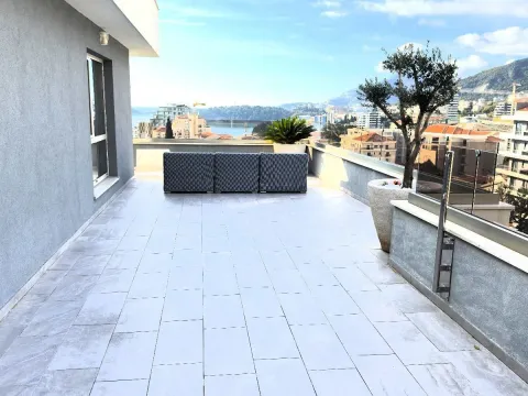 Prodaja, trosoban stan, 184m², Bečići, Budva - image 24