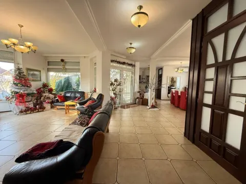 Prodaja, kuća, 473m², Veternička rampa, Novi Sad Sve Podlokacije - image 23