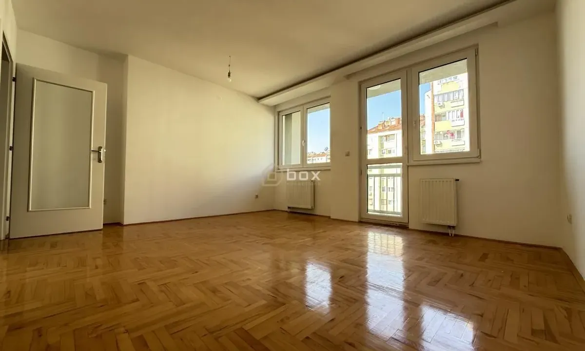 Prodaja, dvosoban stan, 65m², Medijana, Niš