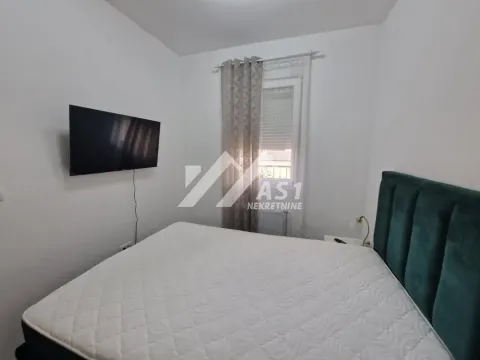 Izdavanje, jednosoban stan, 40m², Salajka, Novi Sad Sve Podlokacije - image 5