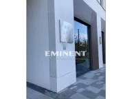 Izdavanje, dvosoban stan, 63m², Savski Venac, Beograd - image 12