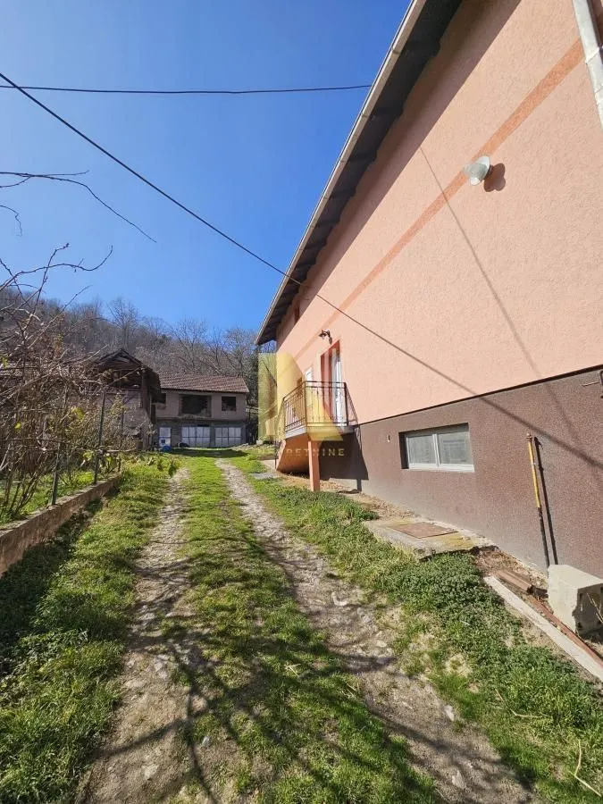 Sale, house, 200m², Beočin, Srbija