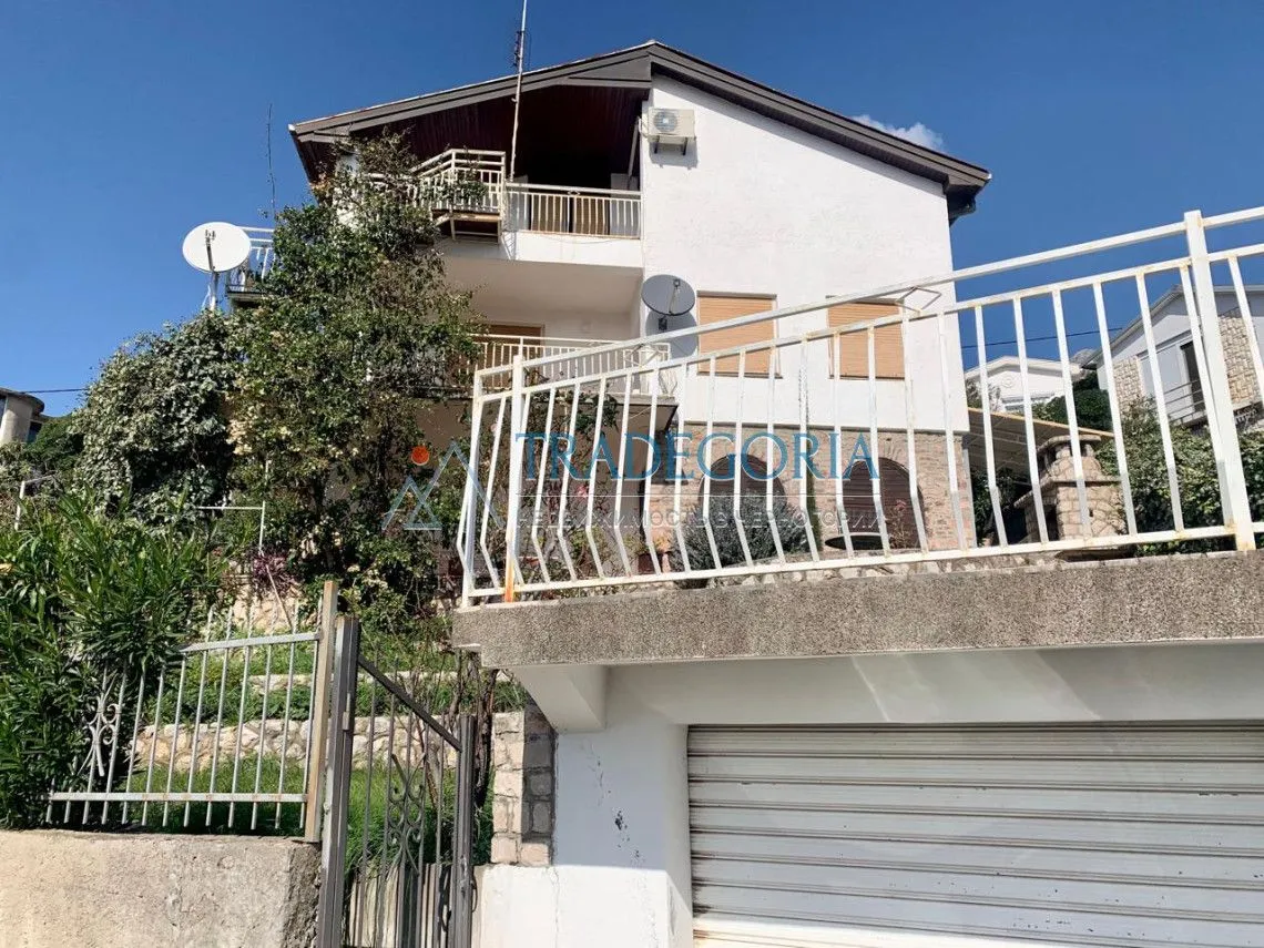 Prodaja, kuća, 240m², Dobra Voda, Bar