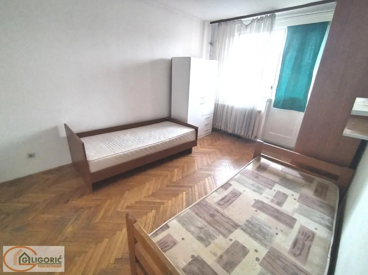 Sale, three bedroom apartment, 77m², Šumice, Beograd