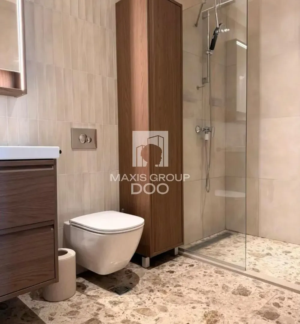 Prodaja, trosoban stan, 80m², Savski Venac, Beograd