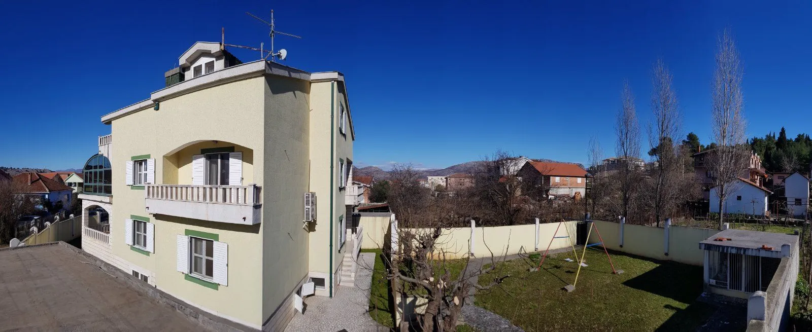 Prodaja, kuća, 489m², Podgorica, Crna Gora