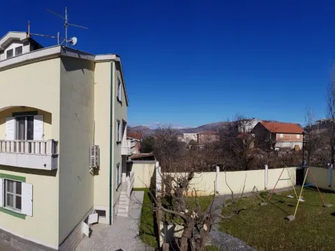 Prodaja, kuća, 489m², Podgorica, Crna Gora - image 5
