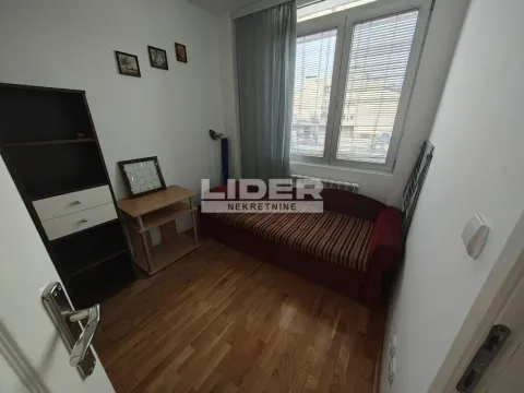 Izdavanje, dvosoban stan, 60m², Stari Grad, Beograd - image 7