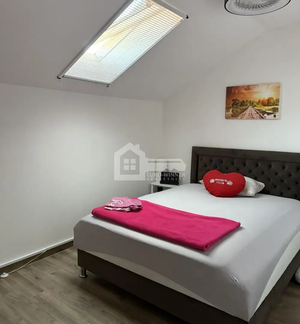 Sale, house, 191m², Ašanja, Pećinci