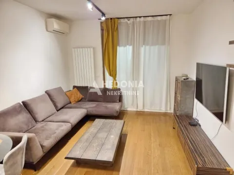 Prodaja, dvosoban stan, 50m², Zemun Centar, Zemun Sve Podlokacije - image 2