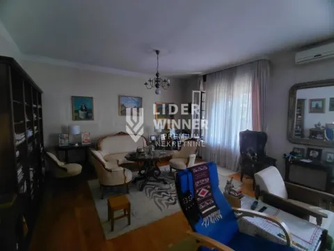 Sale, three bedroom apartment, 98m², Banovo Brdo, Beograd - image 1