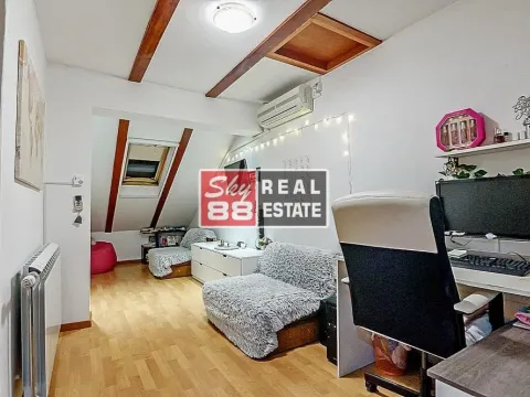 Prodaja, četvorosoban stan, 104m², Stari Grad, Beograd - image 13