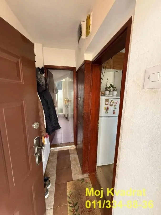 Prodaja, trosoban stan, 54m², Karaburma, Palilula Sve Podlokacije