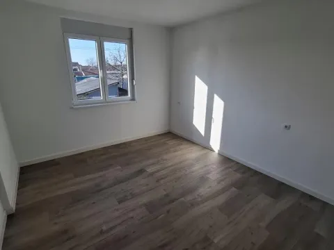 Prodaja, četvorosoban stan, 95m², Veternik, Novi Sad Sve Podlokacije - image 8