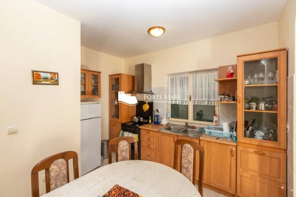 Prodaja, kuća, 252m², Topla, Herceg Novi