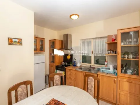 Prodaja, kuća, 252m², Topla, Herceg Novi - image 3