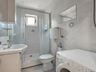 Izdavanje, dvosoban stan, 66m², Budva, Crna Gora - image 10