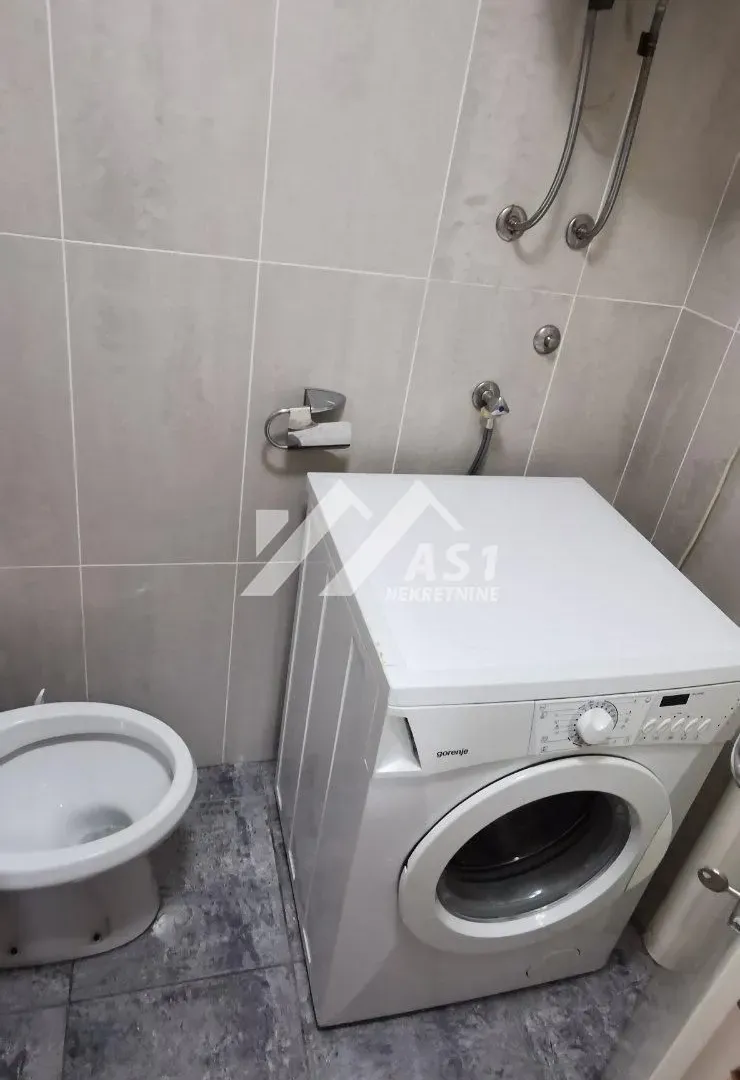 Rent, apartment, 22m², Grbavica, Novi Sad Sve Podlokacije