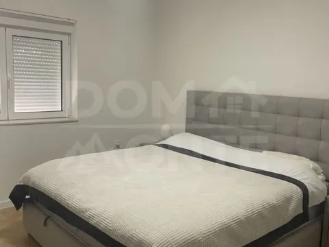 Rent, one bedroom apartment, 75m², Tivat, Crna Gora - image 4