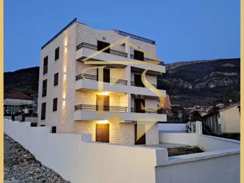 Rent, one bedroom apartment, 50m², Centar, Tivat - image 14