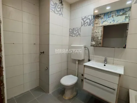 Prodaja, trosoban stan, 76m², Zemun Meandri, Zemun Sve Podlokacije - image 8