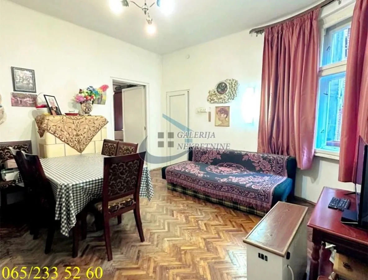 Sale, two bedroom apartment, 46m², Vračar Hram, Vračar Sve Podlokacije
