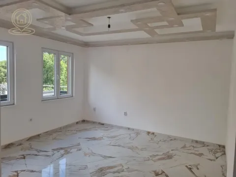 Prodaja, trosoban stan, 88m², Medijana, Niš - image 7