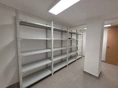 Rent, office space, 200m², Podgorica, Crna Gora - image 11