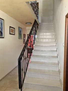 Sale, house, 280m², Tivat, Crna Gora - image 12