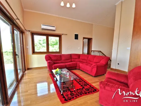 Prodaja, kuća, 644m², Pržno, Budva - image 16