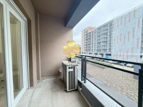 Izdavanje, dvosoban stan, 85m², Stari Aerodrom, Podgorica - image 16