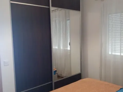 Rent, one bedroom apartment, 40m², Kumbor, Herceg Novi - image 2