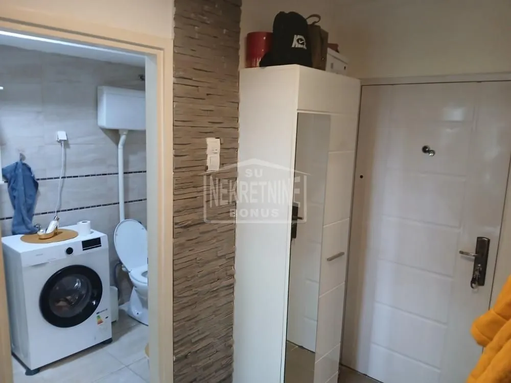 Sale, three bedroom apartment, 60m², Centar, Subotica