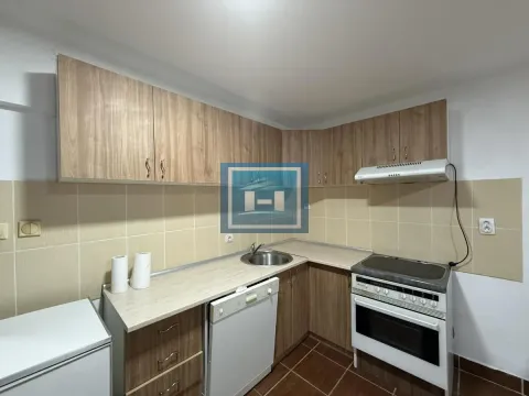 Prodaja, kuća, 350m², Centar, Jagodina - image 33