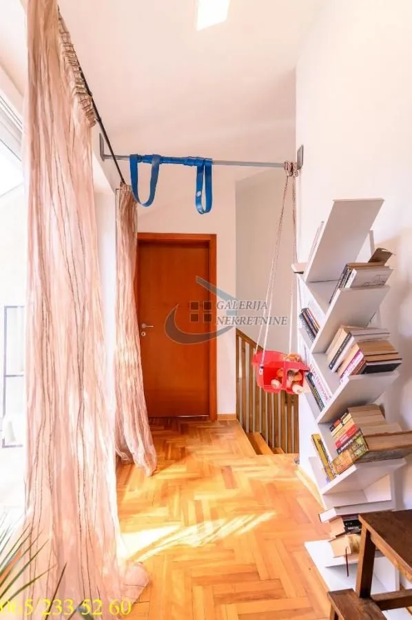 Sale, three bedroom apartment, 119m², Lekino Brdo, Voždovac Sve Podlokacije