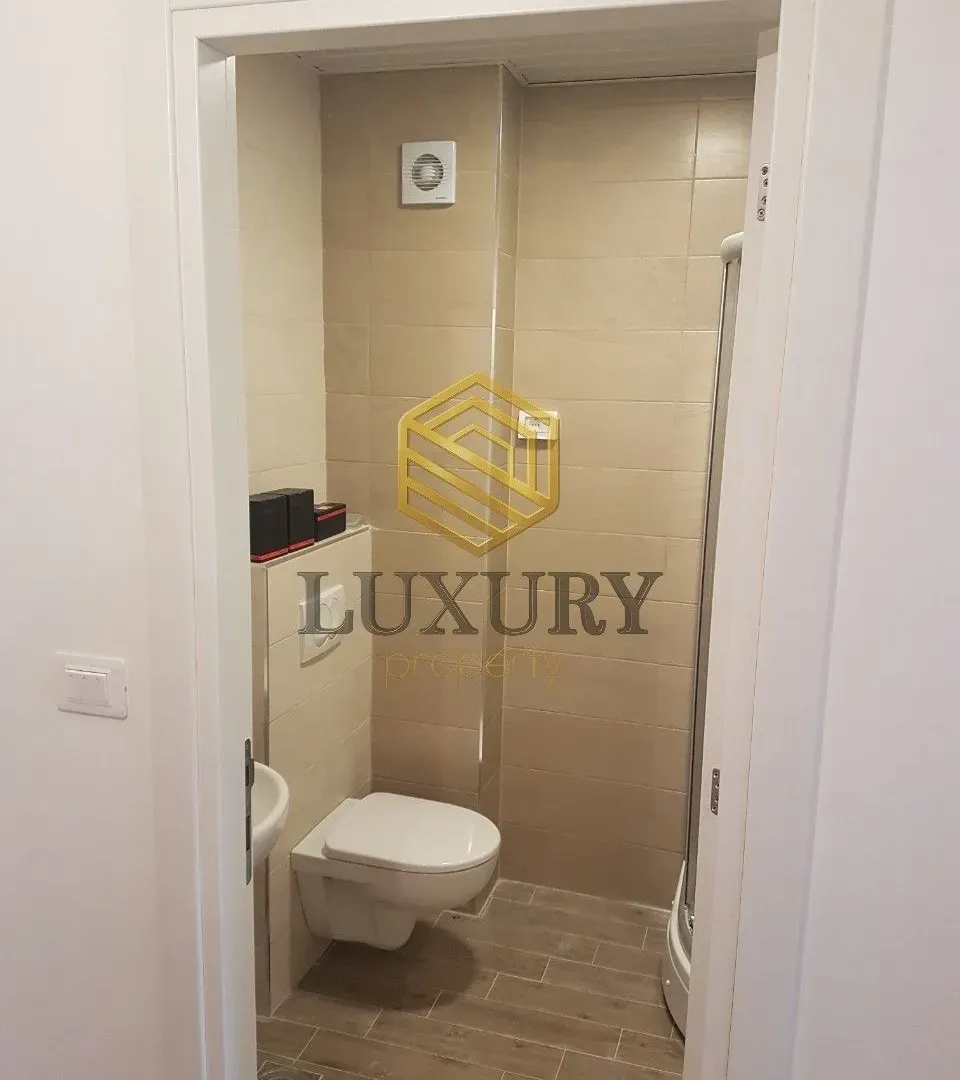 Izdavanje, jednosoban stan, 43m², City Kej, Podgorica