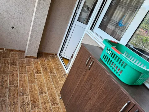 Izdavanje, jednosoban stan, 50m², Blok 5, Podgorica - image 12