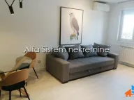 Izdavanje, trosoban stan, 69m², Savski Venac, Beograd - image 6