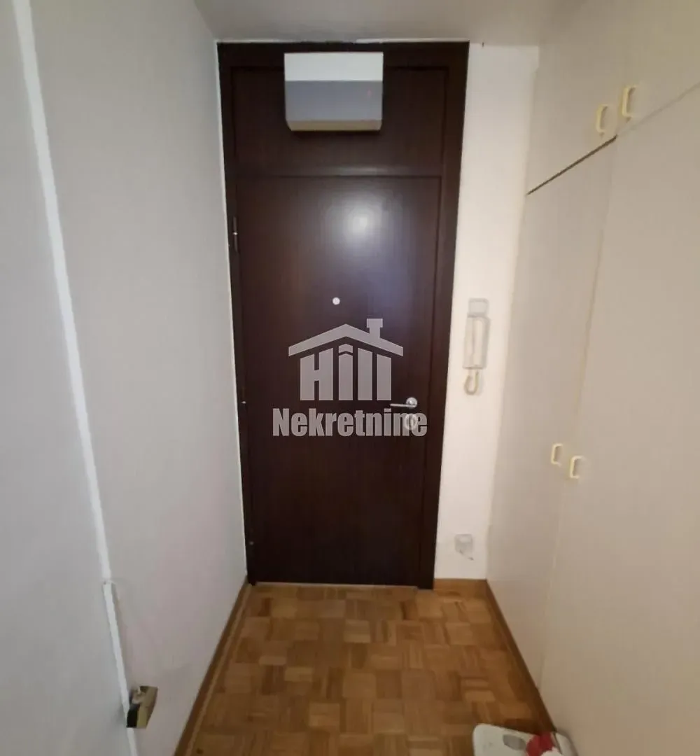 Prodaja, trosoban stan, 84m², Novi Beograd Sve Podlokacije, Beograd