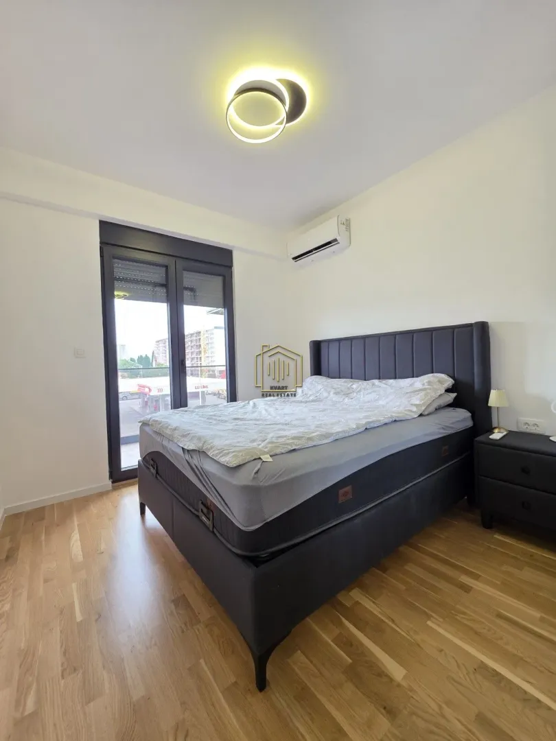 Izdavanje, dvosoban stan, 67m², Stari Aerodrom, Podgorica