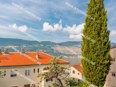Prodaja, dvosoban stan, 66m², Topla, Herceg Novi