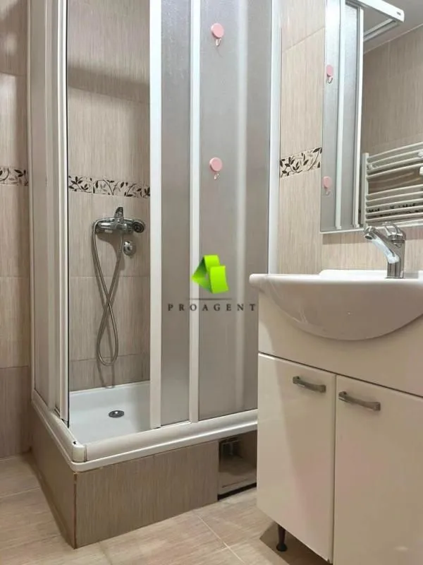 Rent, office space, 48m², Medijana, Niš