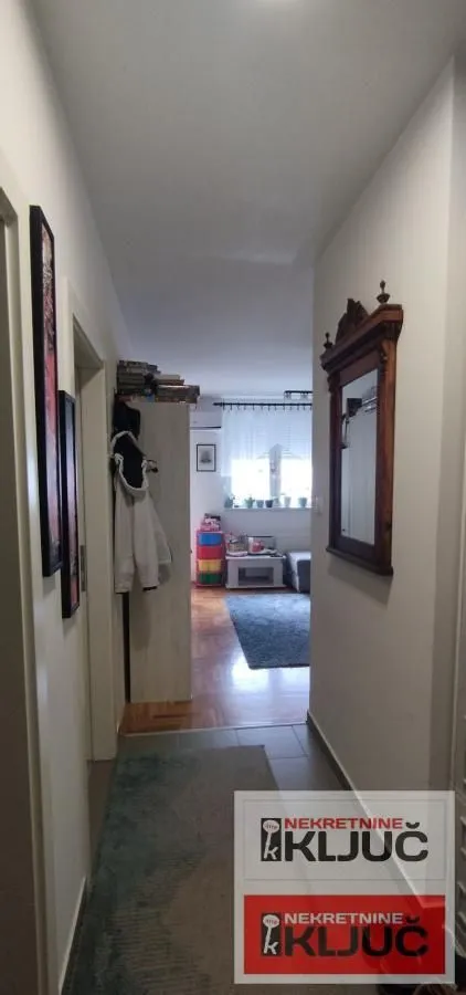 Prodaja, dvosoban stan, 39m², Petrovaradin, Novi Sad
