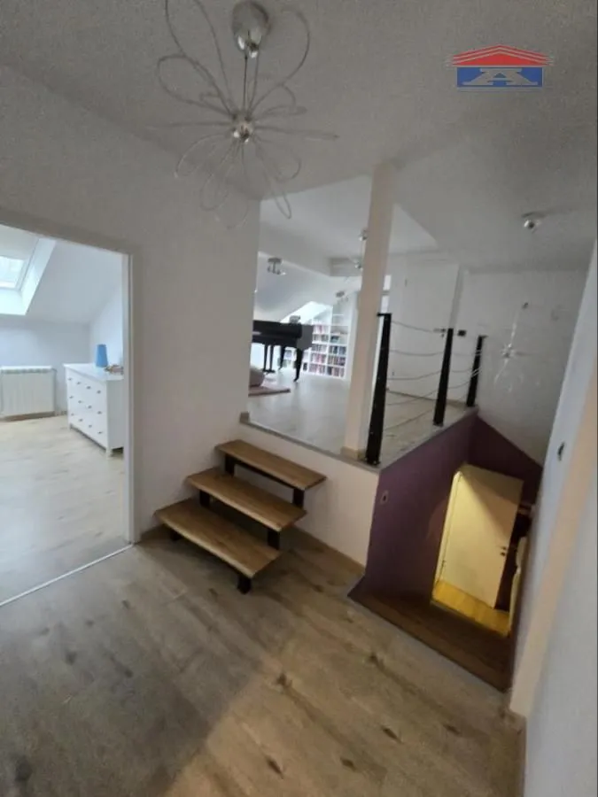 Rent, office space, 119m², Centar, Novi Sad