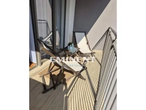 Izdavanje, dvosoban stan, 55m², Savski Venac, Beograd - image 11