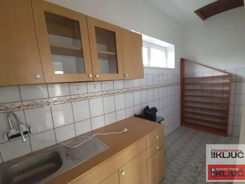 Rent, office space, 180m², Klisa, Novi Sad Sve Podlokacije - image 3