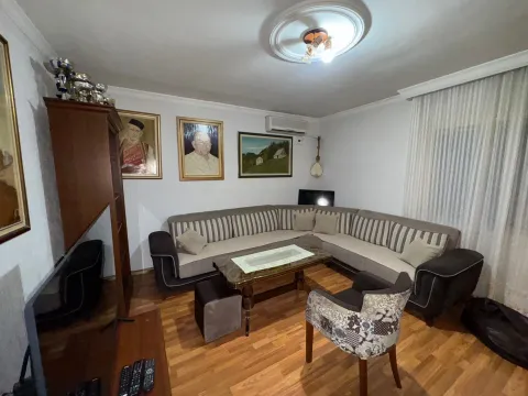 Rent, house, 110m², Konik, Podgorica - image 2