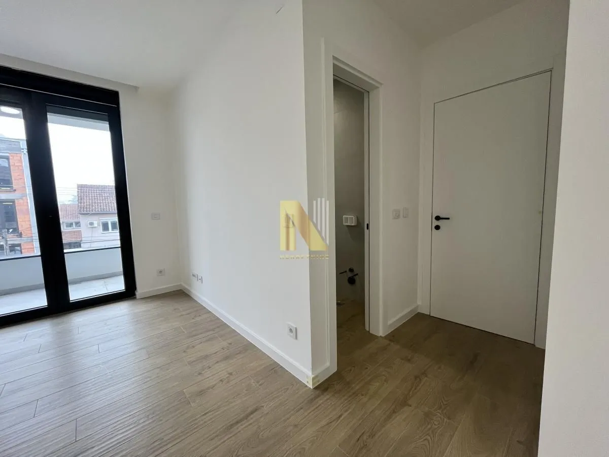 Prodaja, stan, 191m², Bulevar Evrope, Novi Sad Sve Podlokacije