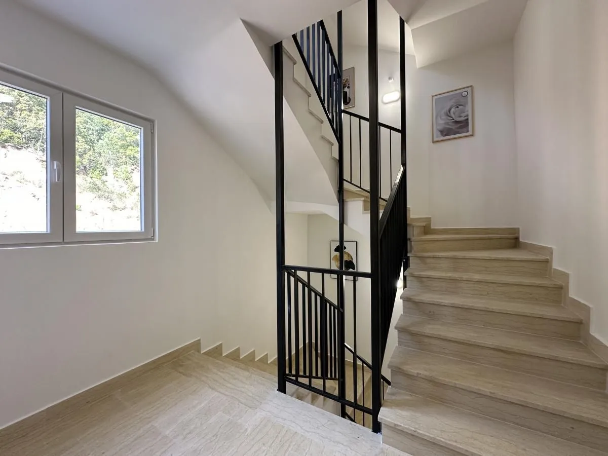 Sale, one bedroom apartment, 46m², Budva, Crna Gora