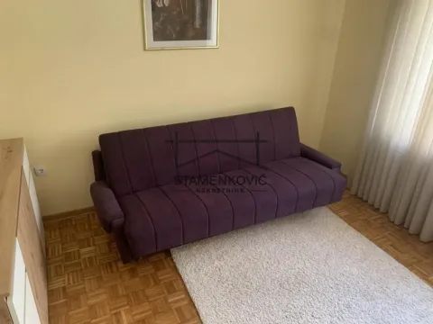 Izdavanje, trosoban stan, 71m², Centar, Novi Sad - image 6